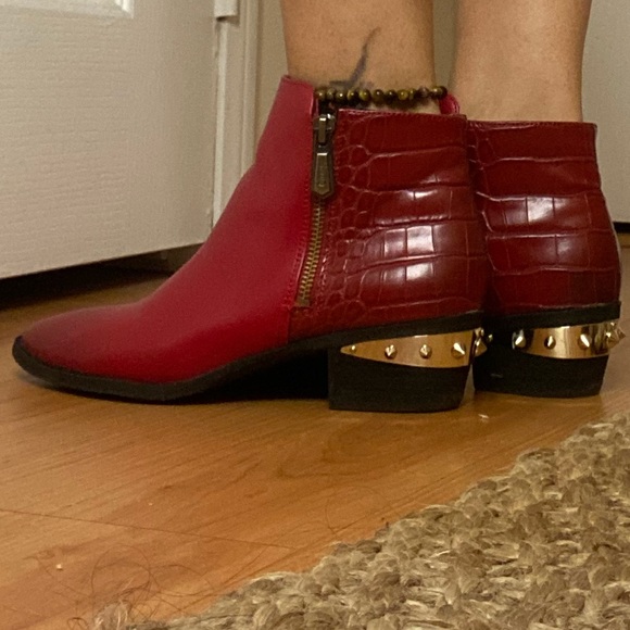 Ankle boots - Picture 1 of 2